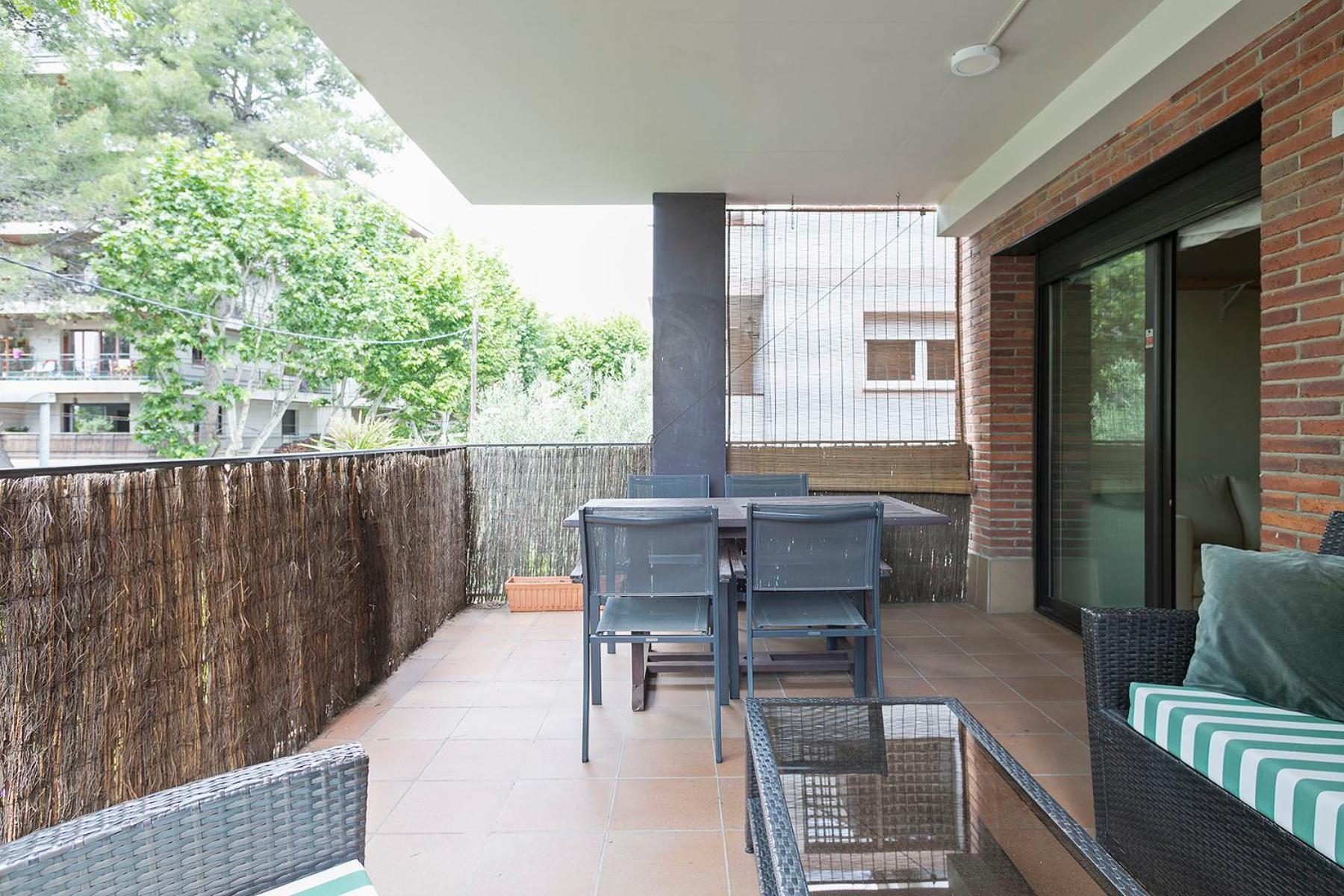La Terraza De Sant Cugat Sant Cugat del Vallès Exterior foto
